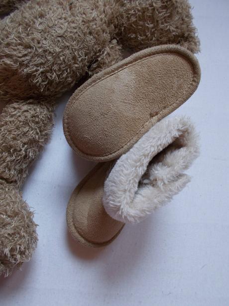 Capačky do kočíka, <17