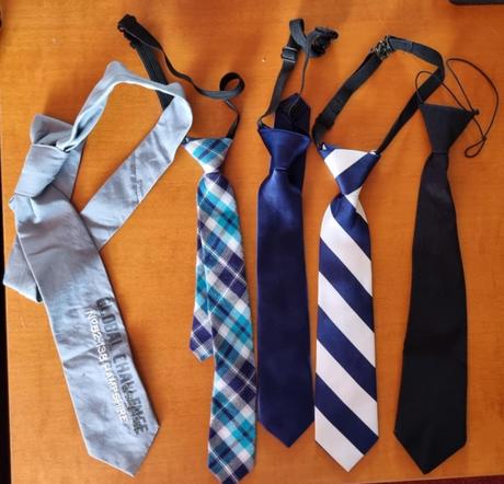 Malé kravaty, 