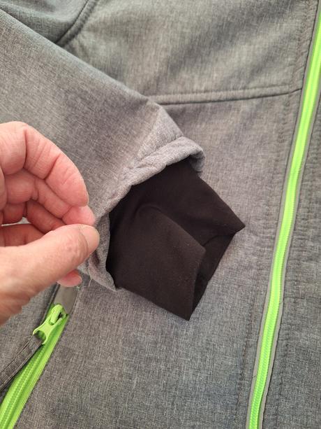 Sofshellova bunda 134/140, kik,134