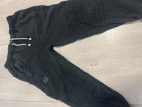 Teplaky, reserved,134