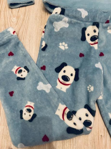 Mäkučké pyžamo talianskej značky daunex, pc 35 eur, s