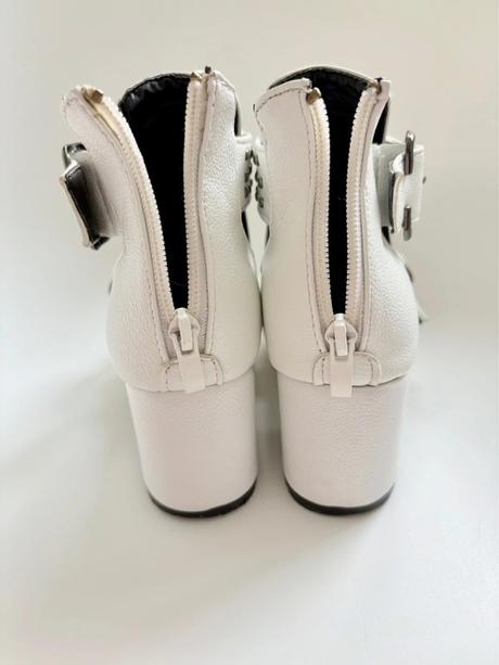 Členkové topánky, 35