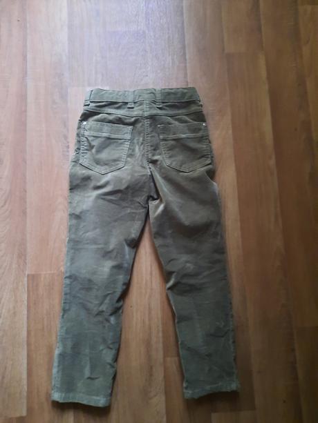 Menčestrové teplé nohavice, 122