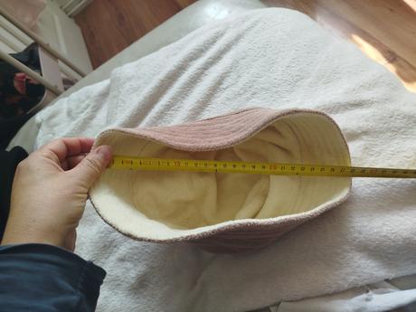 Lindex froté obojstranný klobuk, lindex