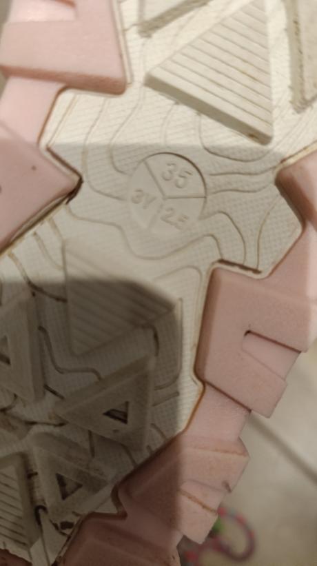 Snehule, pepperts,35