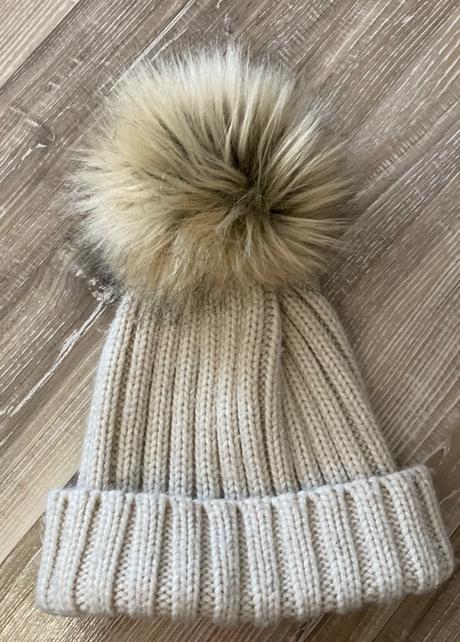 Čiapka s brmbolcom, 