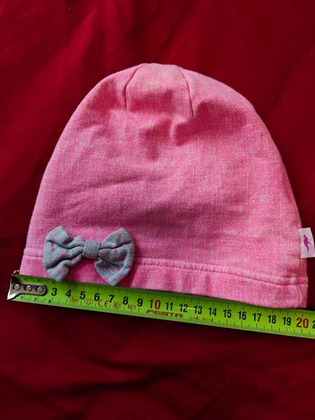 Prechodná čiapka s maslickou, 110