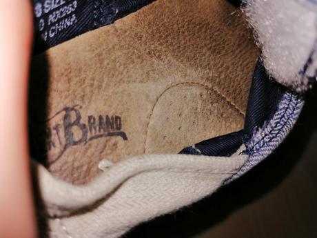 Bledomodré plátenky, next,23