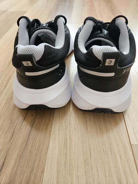 Tenisky kalenji, decathlon,39