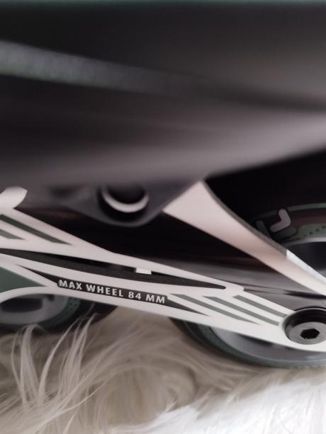 Kolieskové korcule, fila,41