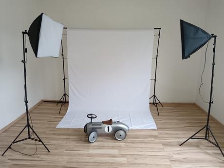 Plechové autíčko, 