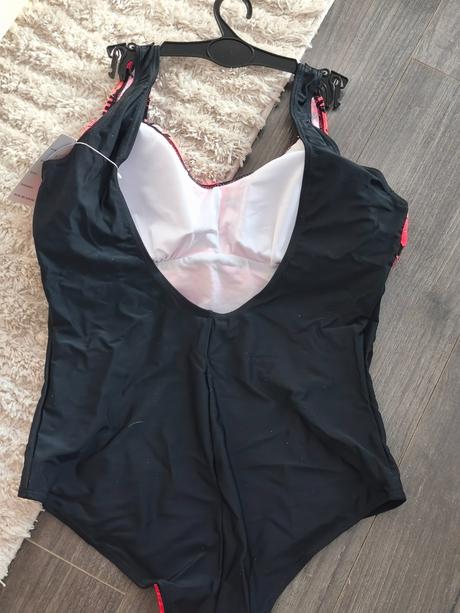 Jednodielne plavky., 40 - xxxl