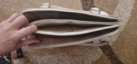 Kabelka, david jones