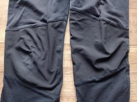 Nenahraditeľné bavlnené teplaky su top, decathlon,152