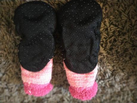 Ponožkové papučky, 24