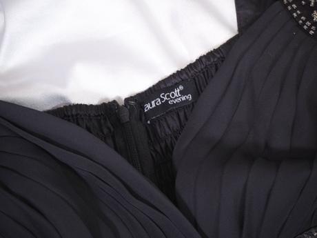 Luxusné elegantné šaty laura scott, 38