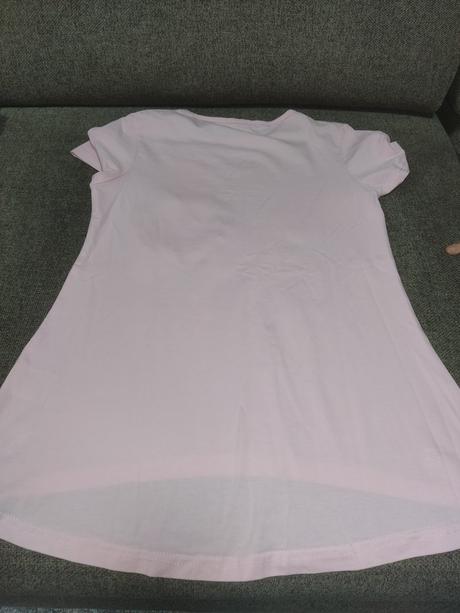 Predĺžené tričko, 158