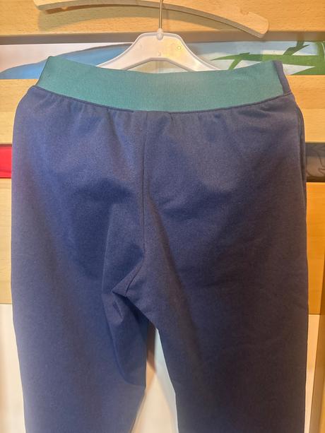 Športové tepláky, quechua,134