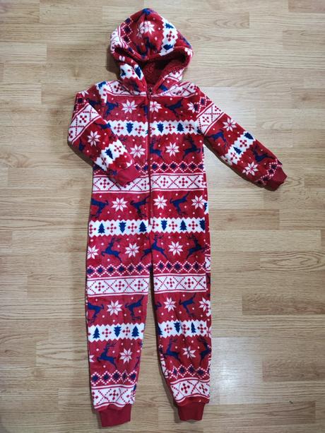 Vianočný overal, 122