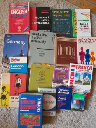 Učebnice, slovníky, 