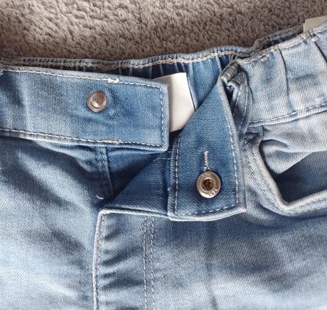 Predám detské rifle straight & denim veľkosť 134, 134