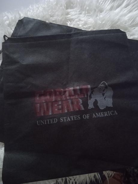 Vrecúško gorilla wear, 