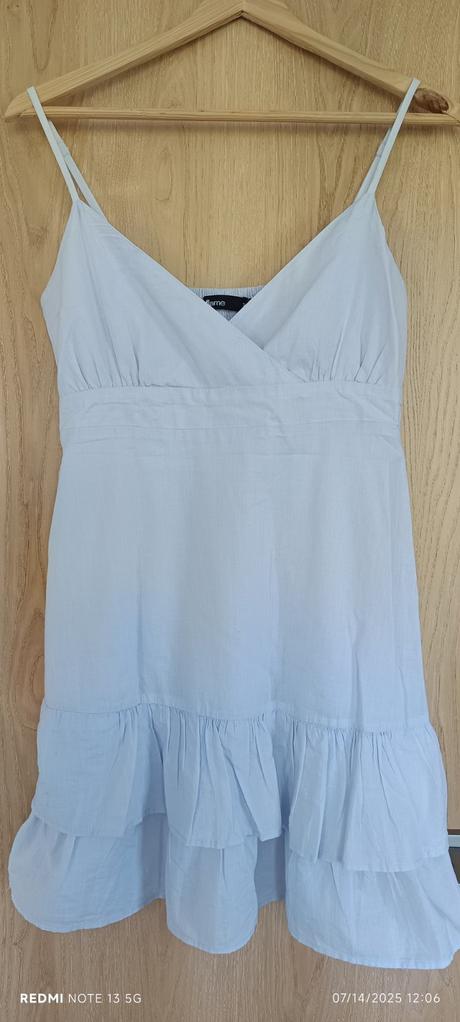 Letne vzdusne bavlnene saty, s