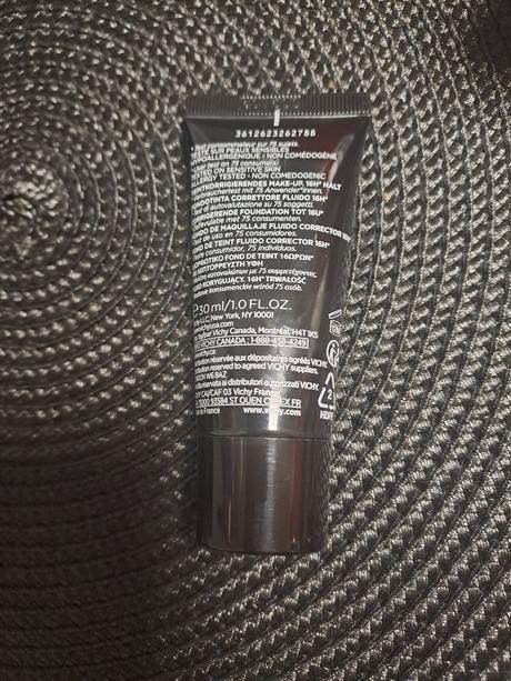 Fluidný makeup vichy dermablend, 