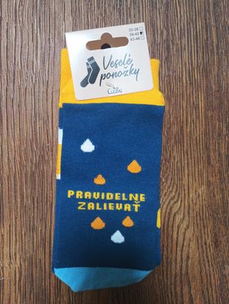 Albi ponozky pravidelne zalievať/nekrmit,