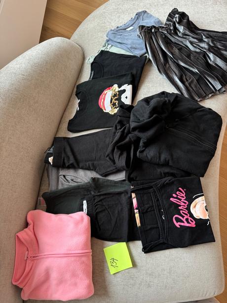 Sada oblecenia pre dievcatko, 122–134