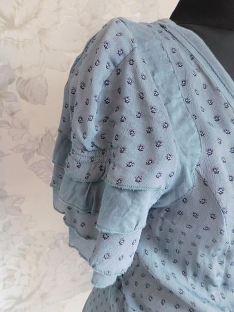 Luxusna zavinovacia bluzka, 40