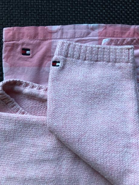 Košielka a svetrík th, 