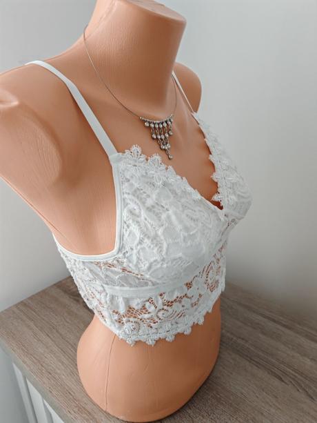 Braletka elasticka,2 rozne mam  v baz. s,m sadnu, m