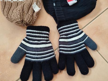 Detská čiapka - rukavice na zimu zn.puma, puma,122