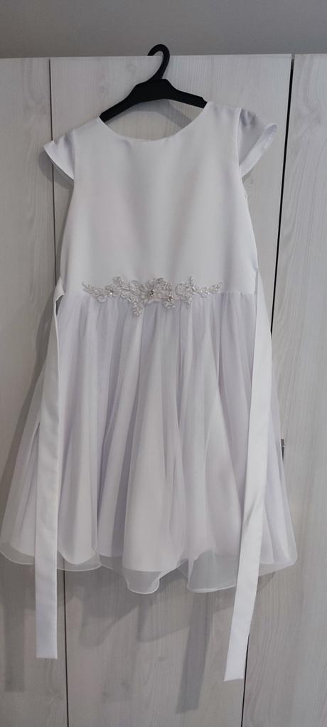 Dievčenské šaty, 152