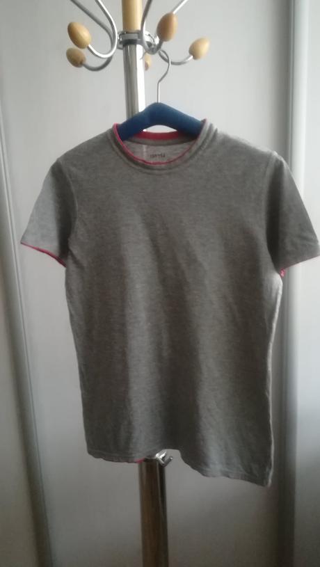 Tričko - darujem, 158