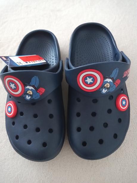 Šľapky avengers, marvel,32