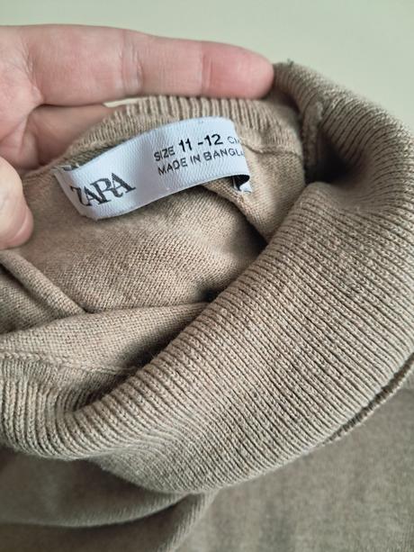 Rolák bezovy zara v.11r-12r, zara,146