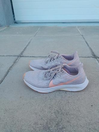 Bežecké tenisky nike, nike,38