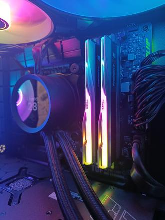 G.skill 32gb kit ddr5 7200 cl34 trident z5 rgb, 