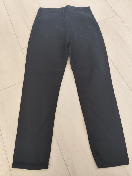 Predám chlapčenské rifle, h&m,152