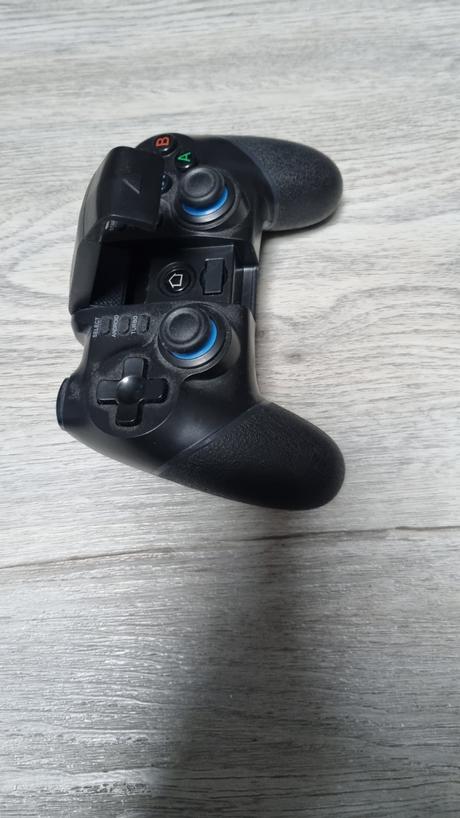 Herný ovladač, 