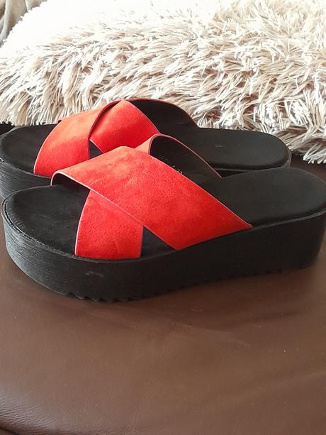 Waw šlapky - papuče z maďarska na platforme, 39