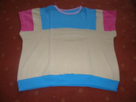 Dievčenské tričko, 158