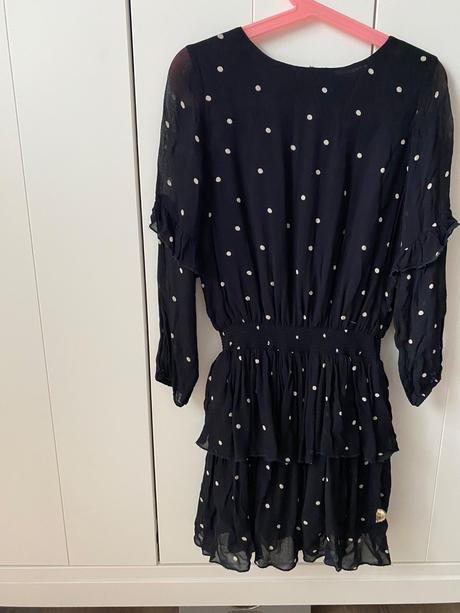 Krásne šaty z tylu, pompdelux,122