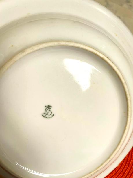 Staré taniere thun 6 ks, 