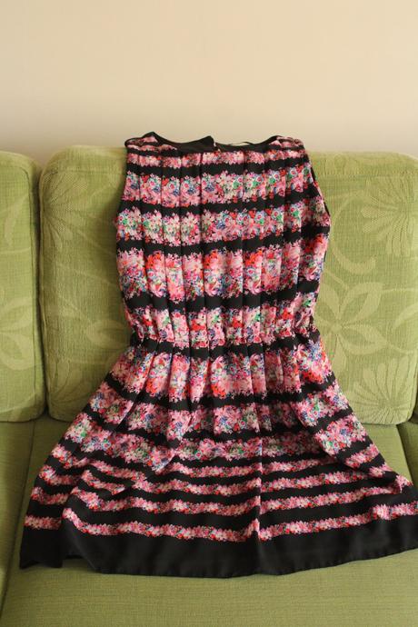 Veselé šatičky, atmosphere,38