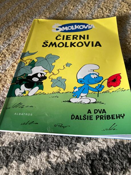 Čierni šmolkovia (2013),