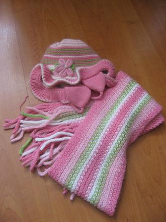 Klobúčik + šál, 104