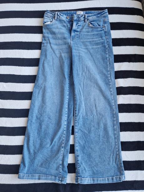 Modré džínsy, l